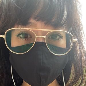 Meet your Posher, Naomi